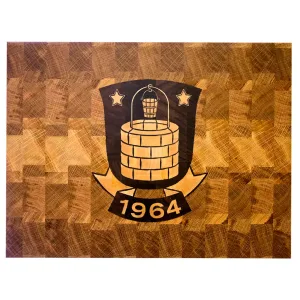 Skærebræt med Brøndby logo.