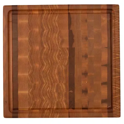 Skærebræt 240 ask med saftrand.