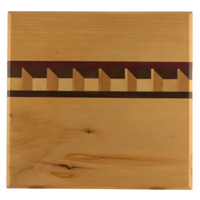 Serverings bræt nr 162- 37x38x17 af eg, valnød og ask