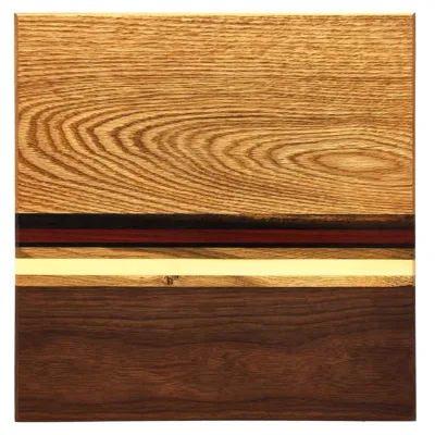 Serverings bræt nr 176 - 36x37x15 af eg, pakuak, valnød, eg og ahorn